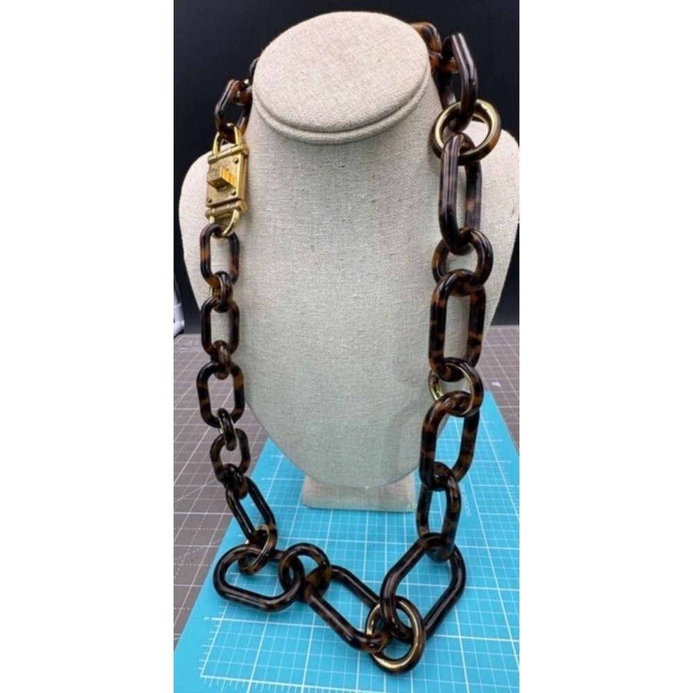 Michael Kors Necklace Marbleized Root Beer Plastic Link Turn Lock Clasp 34"